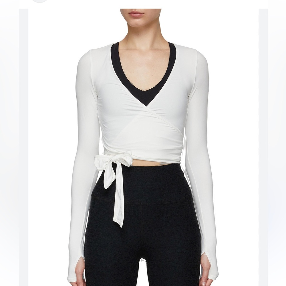 Alo Yoga Escalate Wrap Top